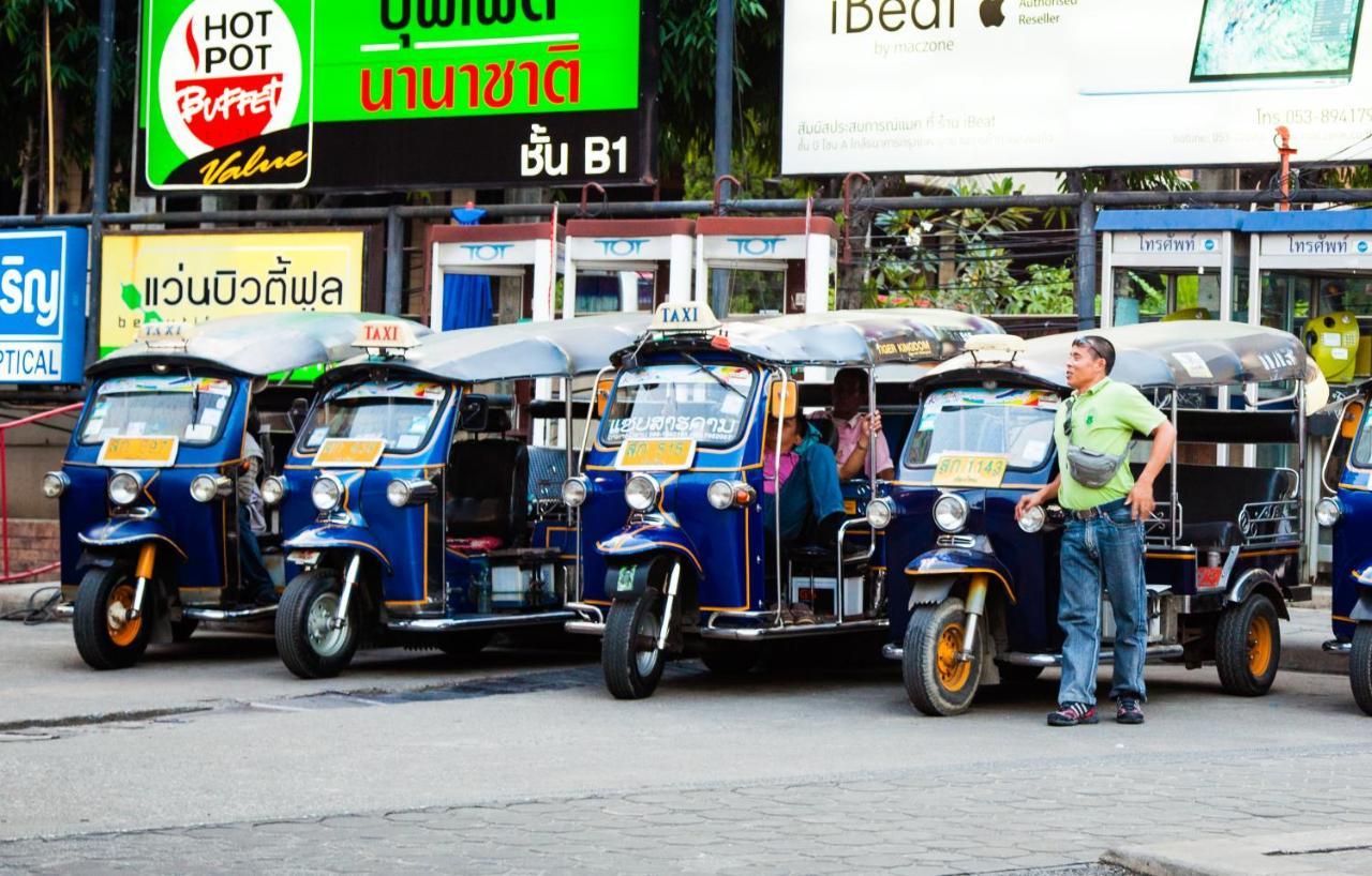Baan Din Ki Hotel Chiang Mai Bagian luar foto