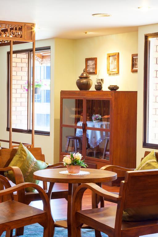 Baan Din Ki Hotel Chiang Mai Bagian luar foto