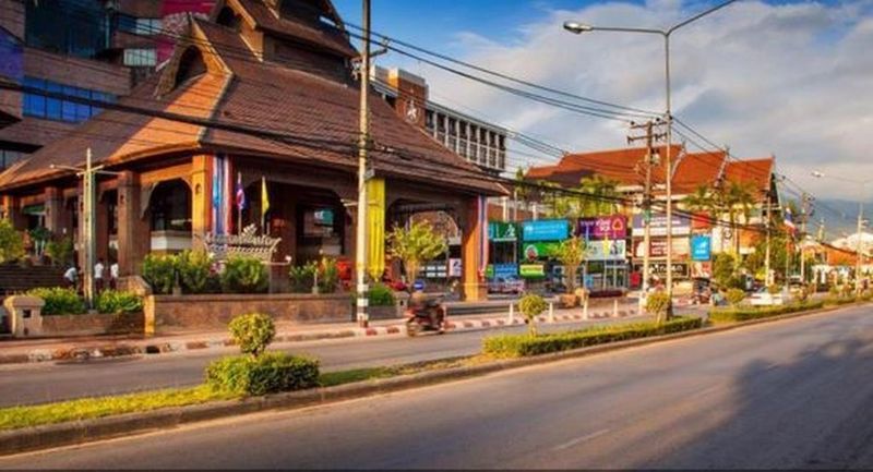 Baan Din Ki Hotel Chiang Mai Bagian luar foto