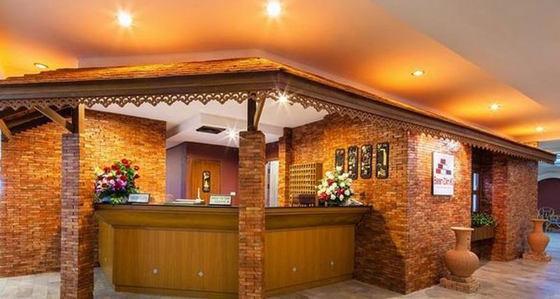 Baan Din Ki Hotel Chiang Mai Bagian luar foto